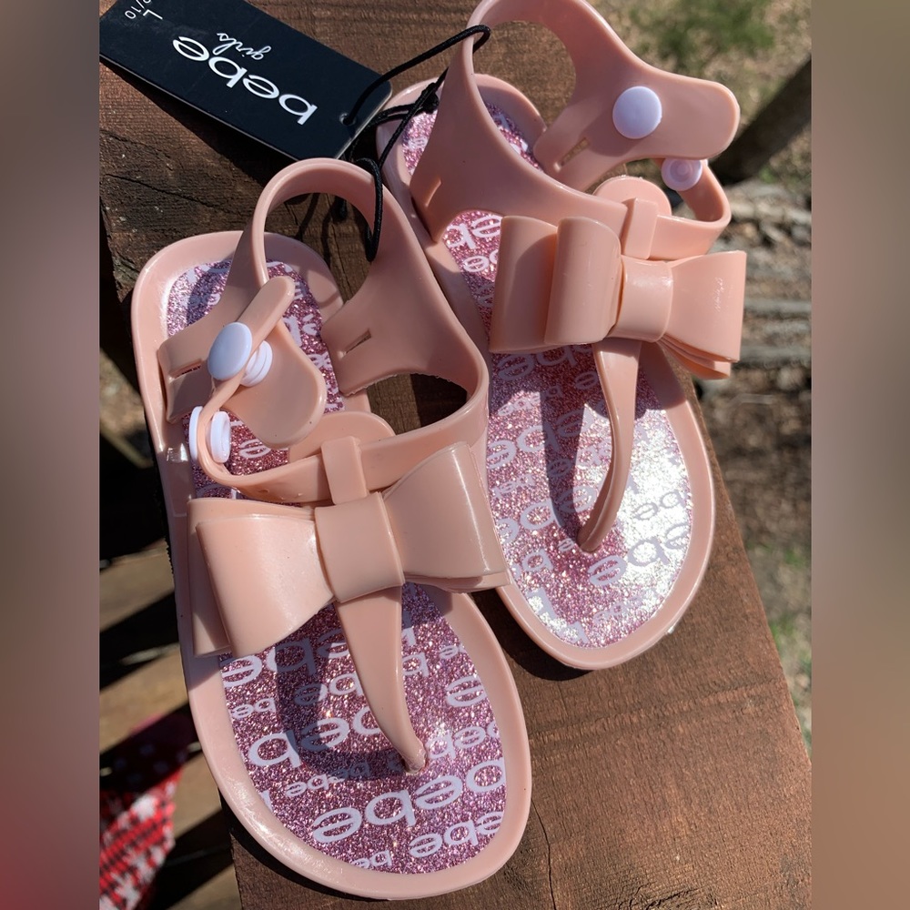 ✨HP✨Bebe Sandals